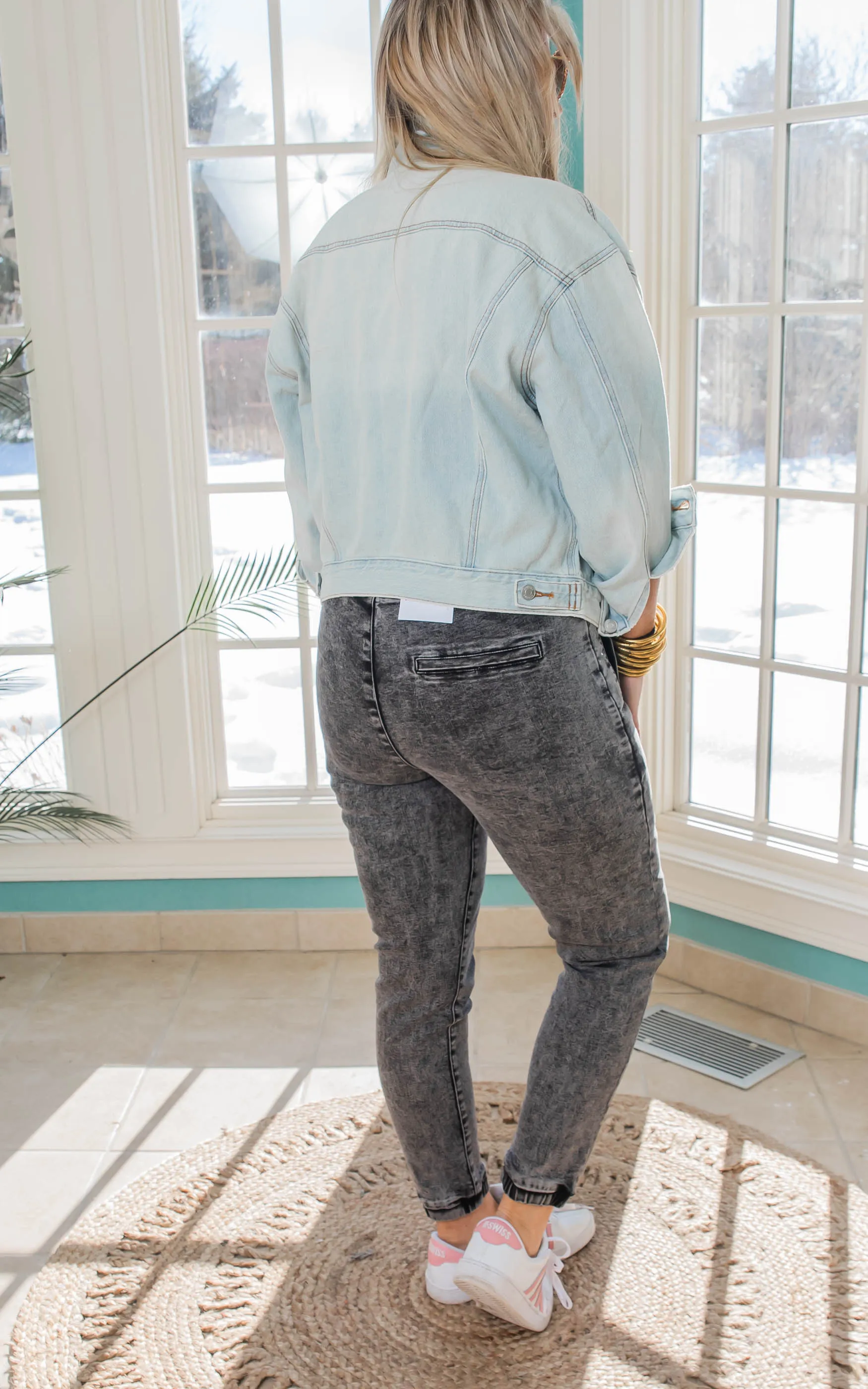 ACID WASH RELAXED DRAWSTRING JOGGER PANTS