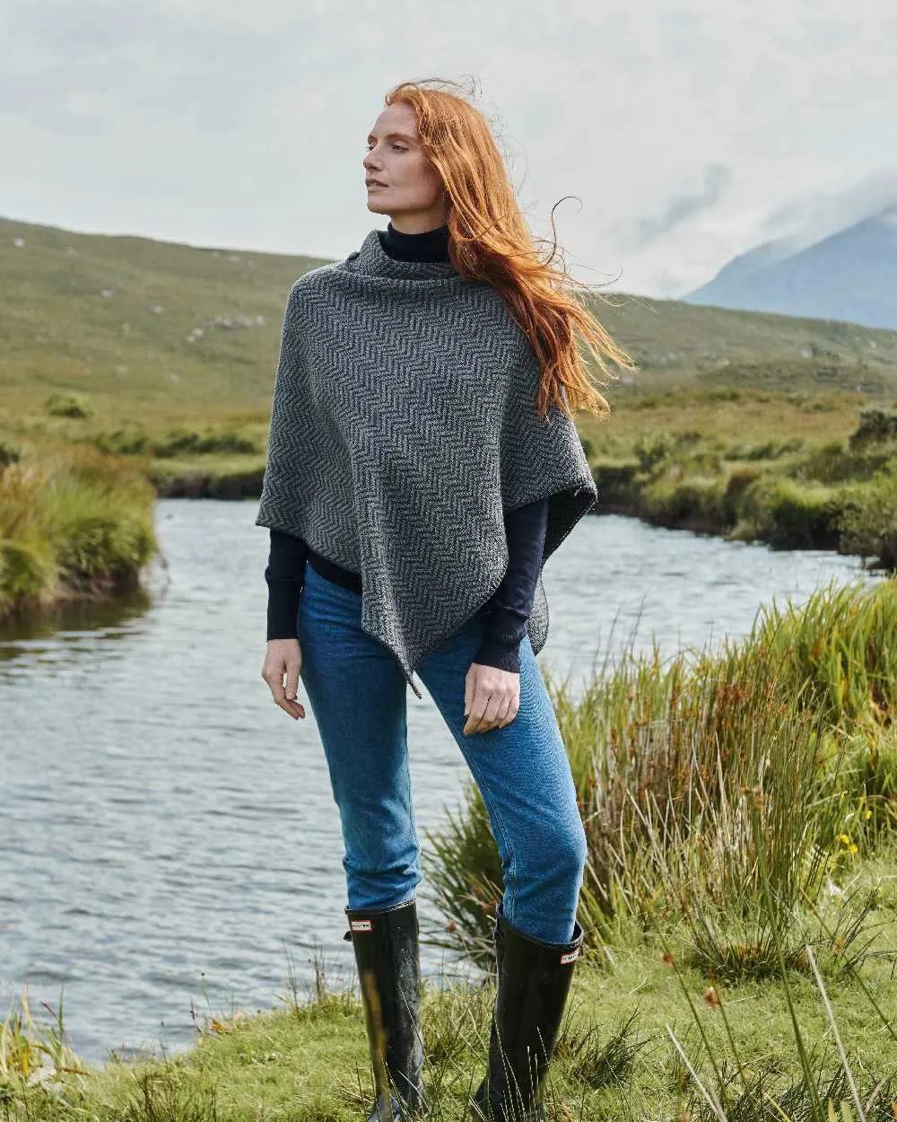 Aran Herringbone Poncho with Buttons