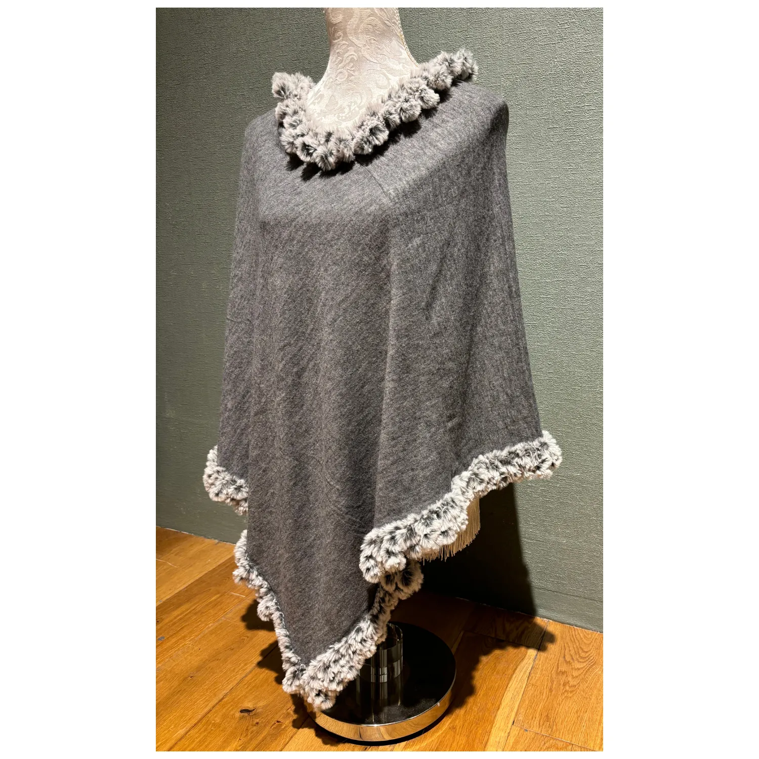 Faux Fur Poncho Grey