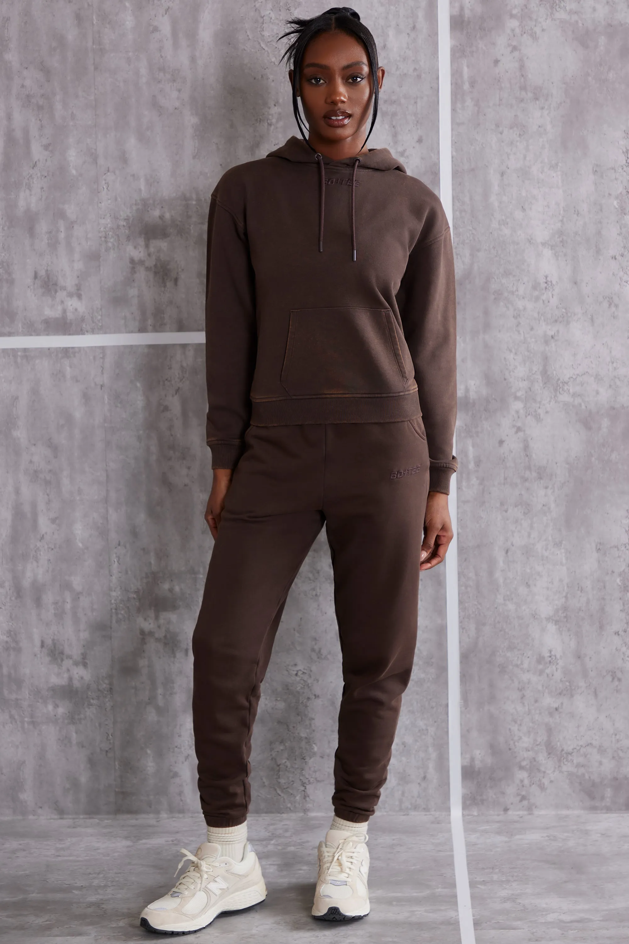 High Waist Cuffed Joggers in Brown