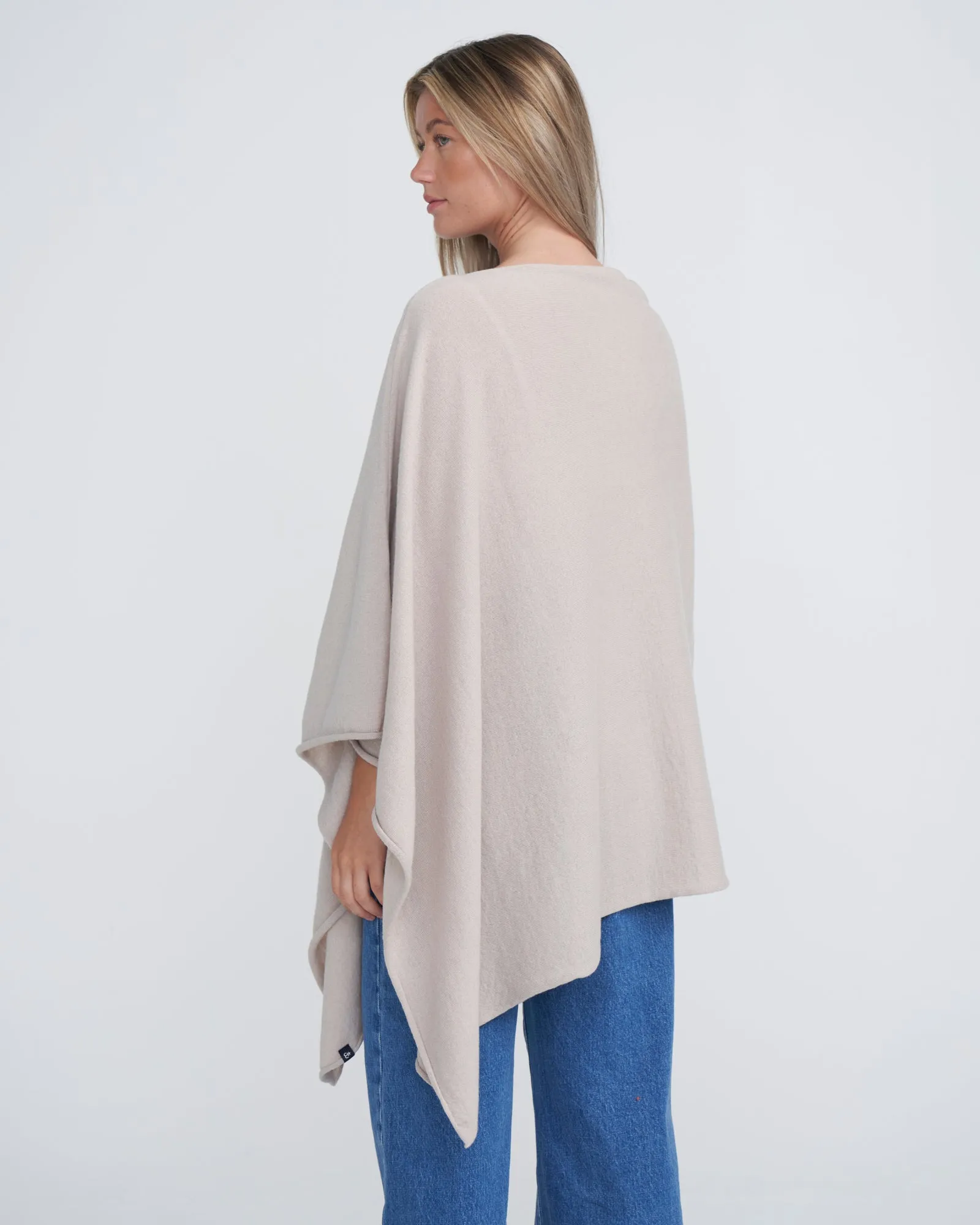 Sofie Poncho-Oyster