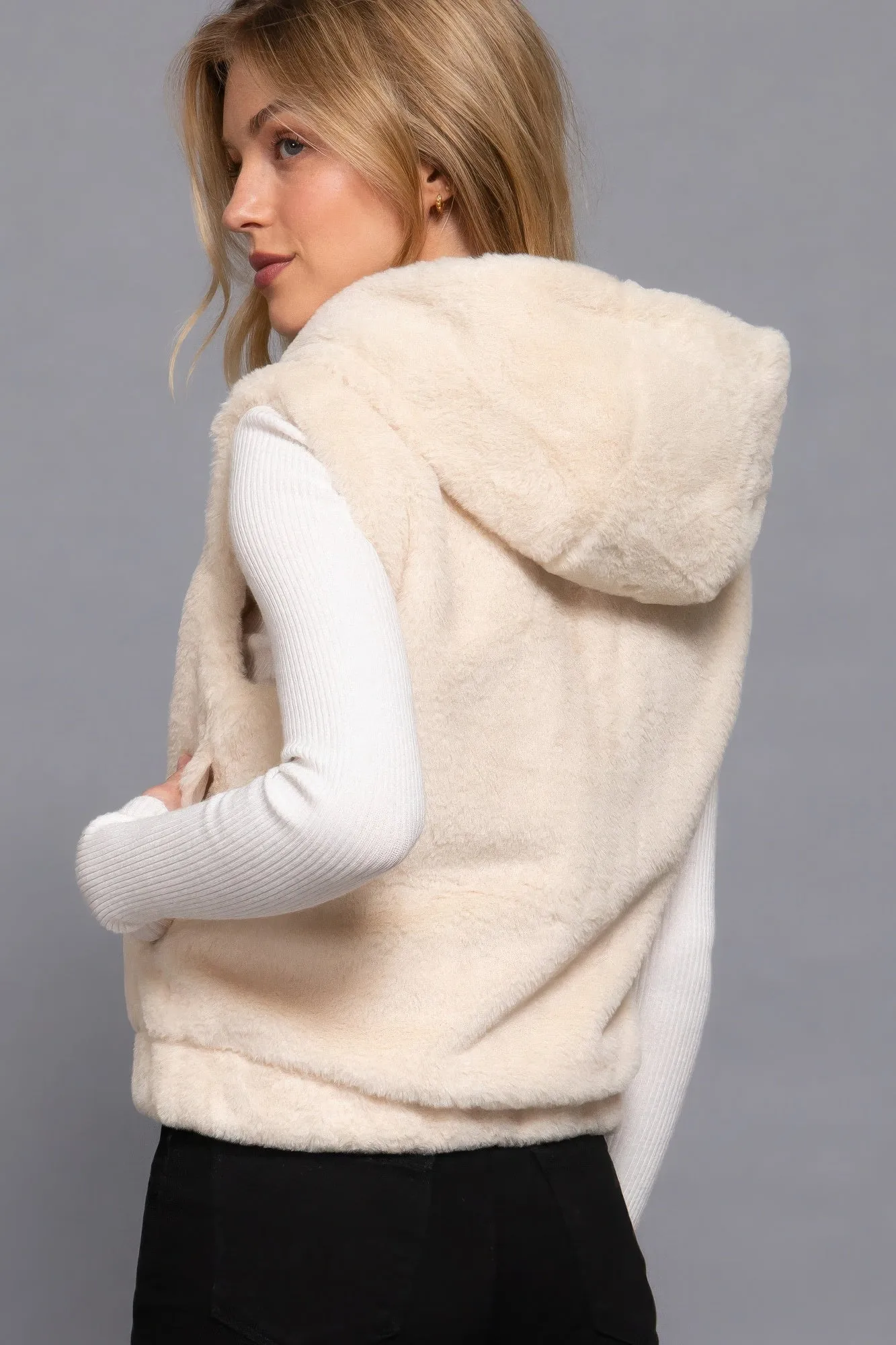 Stylish Hooded Faux Fur Winter Vest