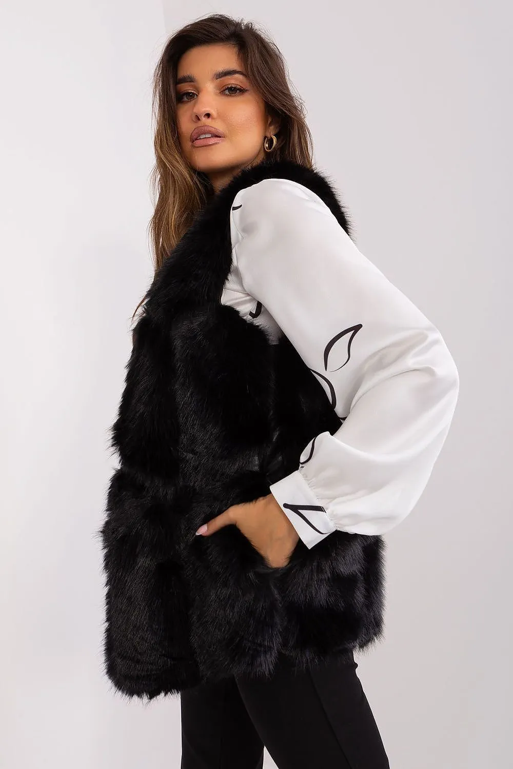 TEEK - Faux Fur Pocketed Gilet