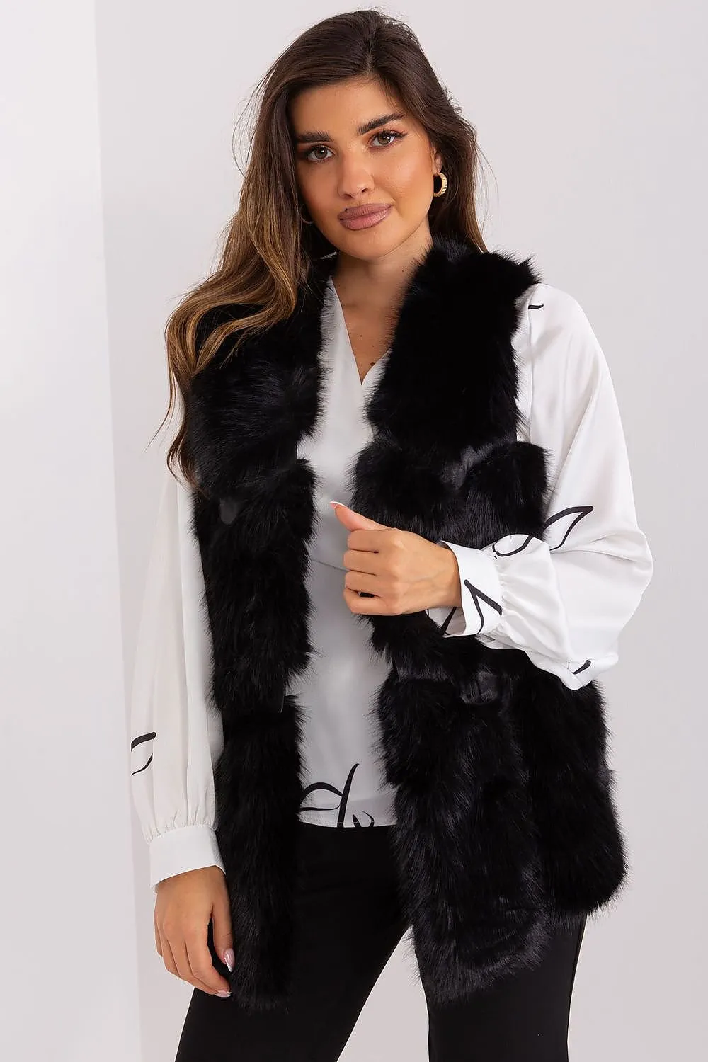 TEEK - Faux Fur Pocketed Gilet