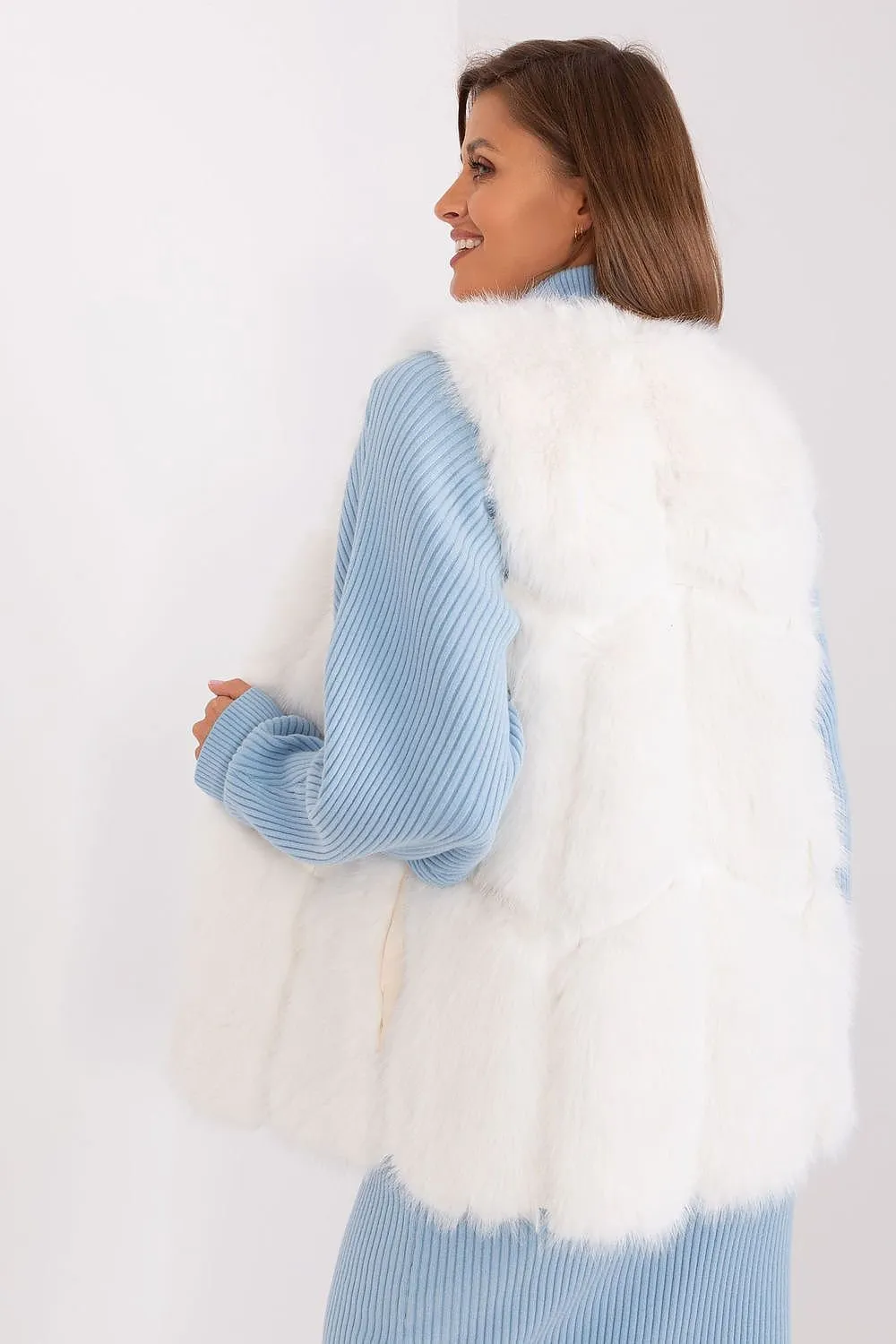 TEEK - Faux Fur Pocketed Gilet