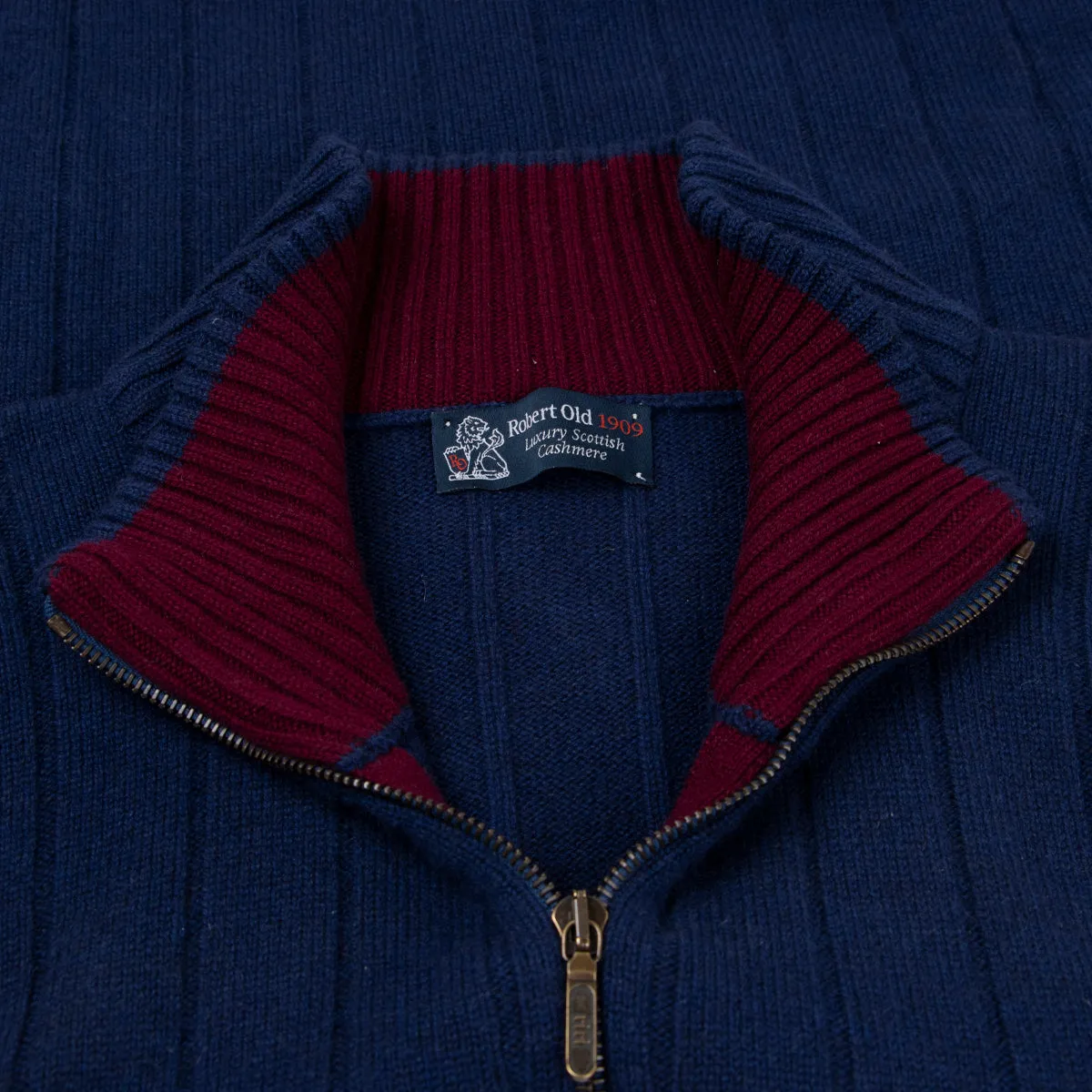 The Wellington Cashmere Ribbed Zip Neck Sweater - Inchiostro / Pompeii